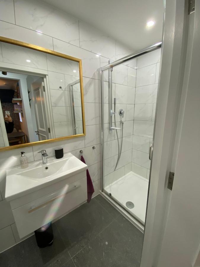 Stylish 1-Bed Studio Londres Extérieur photo