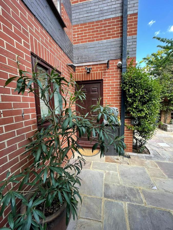 Stylish 1-Bed Studio Londres Extérieur photo